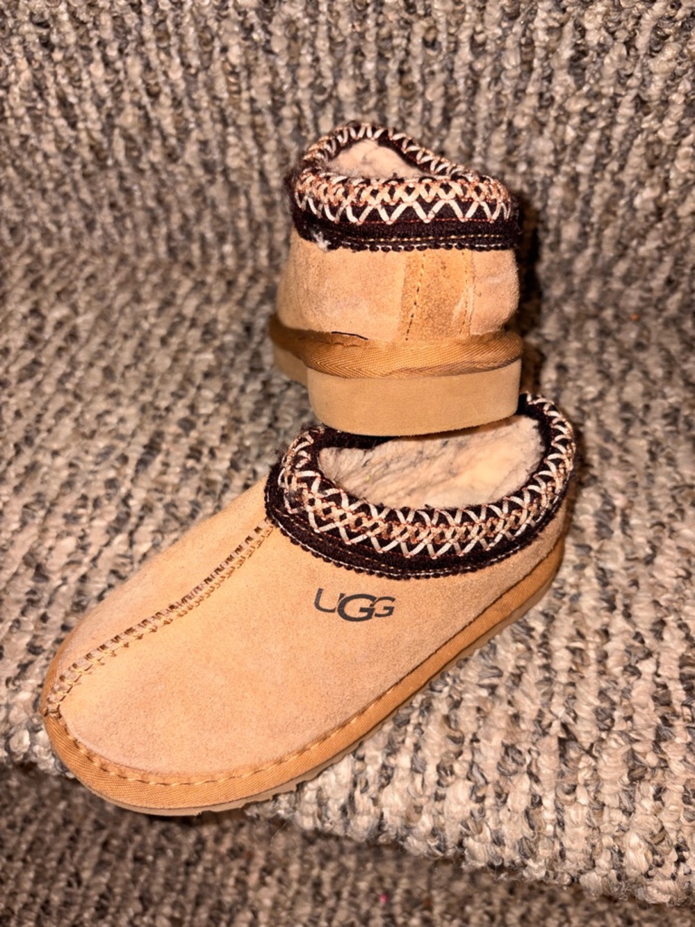 UGG Chestnut/Tan Suede Shearling Moccasin Slippers
